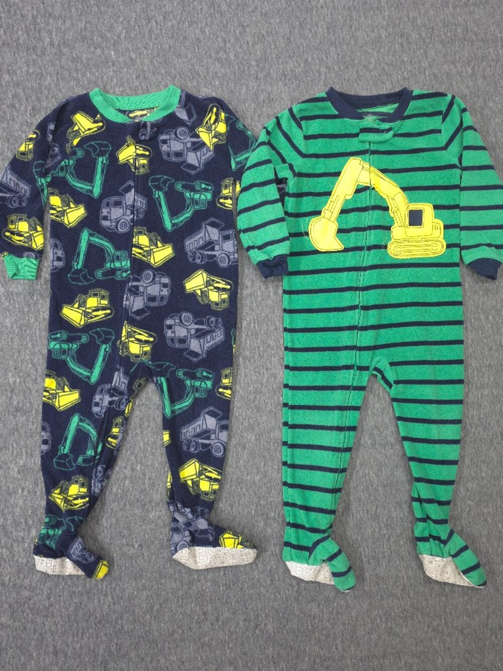 Just One You Carter's Boys 2T Fleece Footed Pajamas Construction 2pc